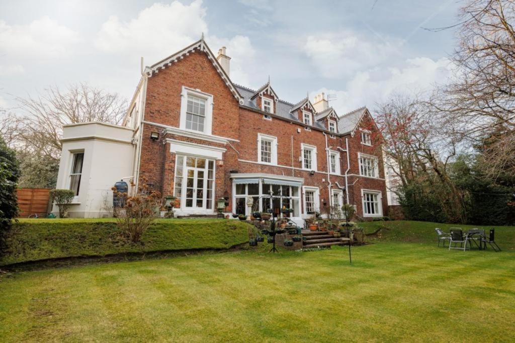 فندق Mossley Hill Retreat ليفربول المظهر الخارجي الصورة